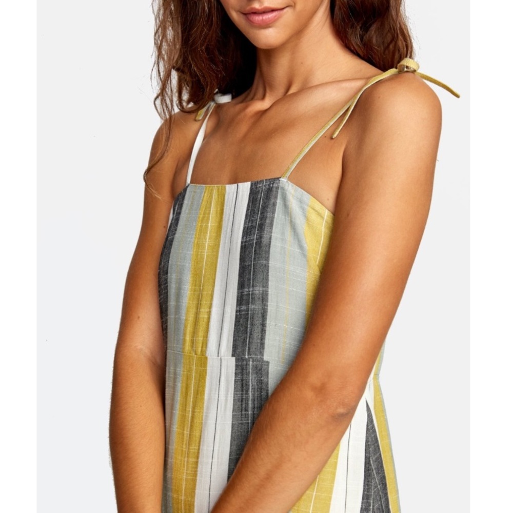 π₯π₯RVCA - TENSE MIDI DRESSπ₯π₯ - Picture 8 of 11